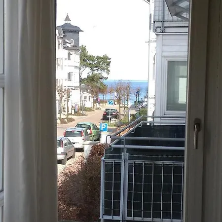 希登塞康科迪亚别墅公寓